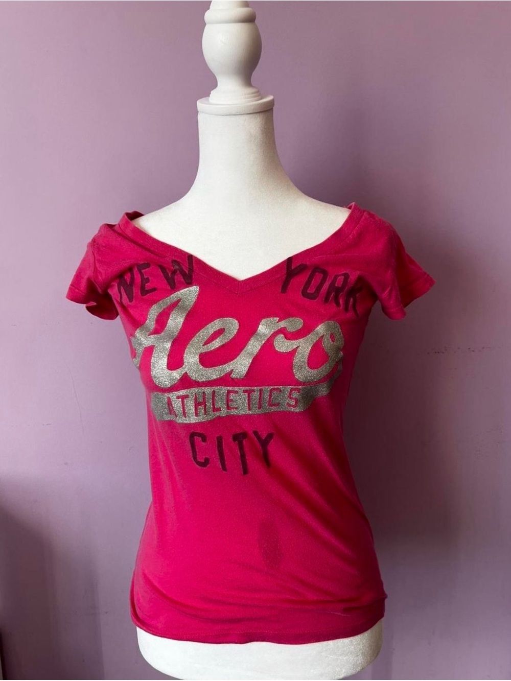 Aeropostale Hot Pink V-Neck Athletics Tee with Metallic Logo Womens S READ